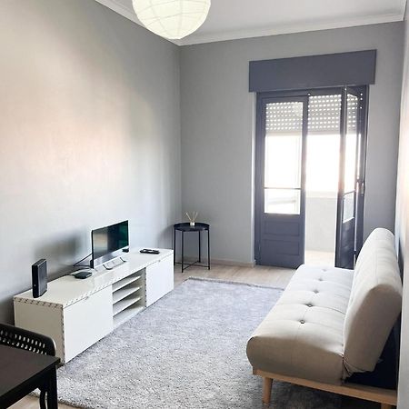 Luna Apartment Коройос Екстериор снимка